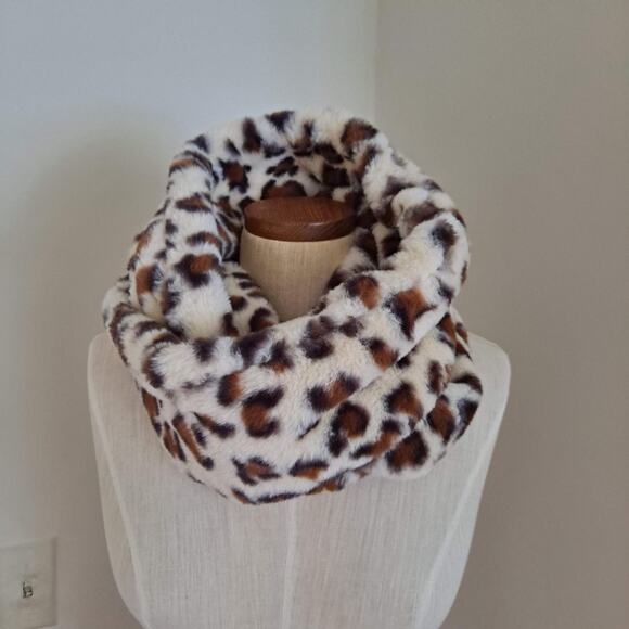 Emanuel Geraldo Tan Brown Black Double Ply Faux Fur Infinity Scarf Size 8" x 62" - Picture 8 of 12